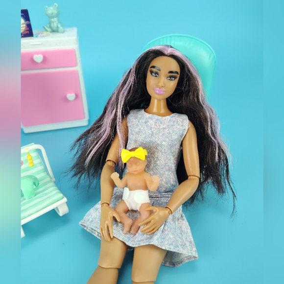 Mattel Curvy Barbie Extra Hispanic Doll Zuru My Mini Baby Girl + Accessories Lot - Picture 4 of 12